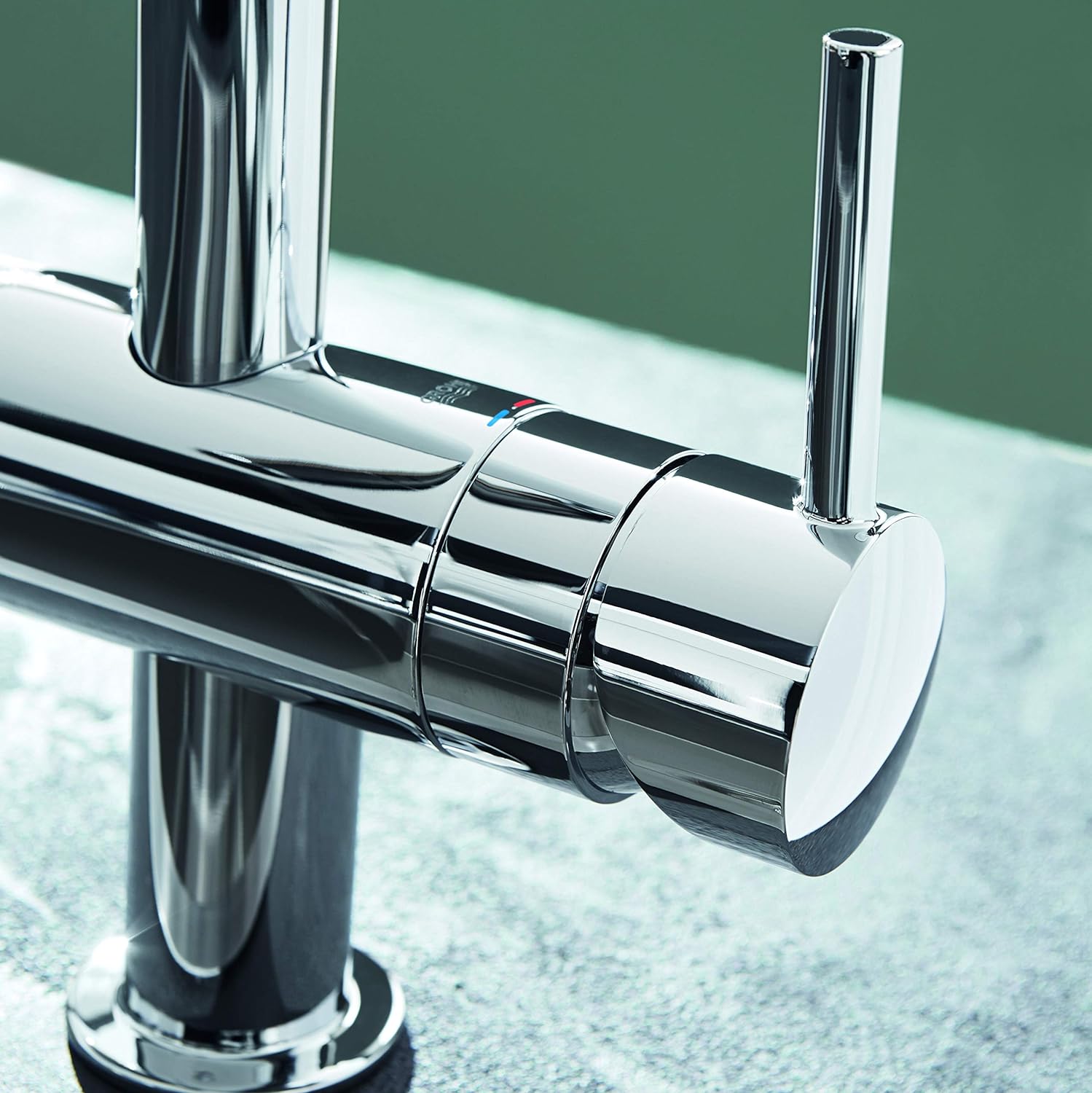 Grifo extraÃble con osmosis